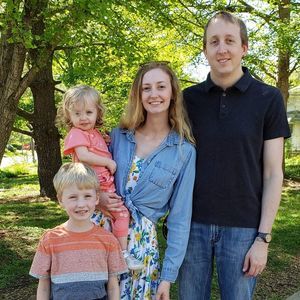 Meet your Posher, Emily